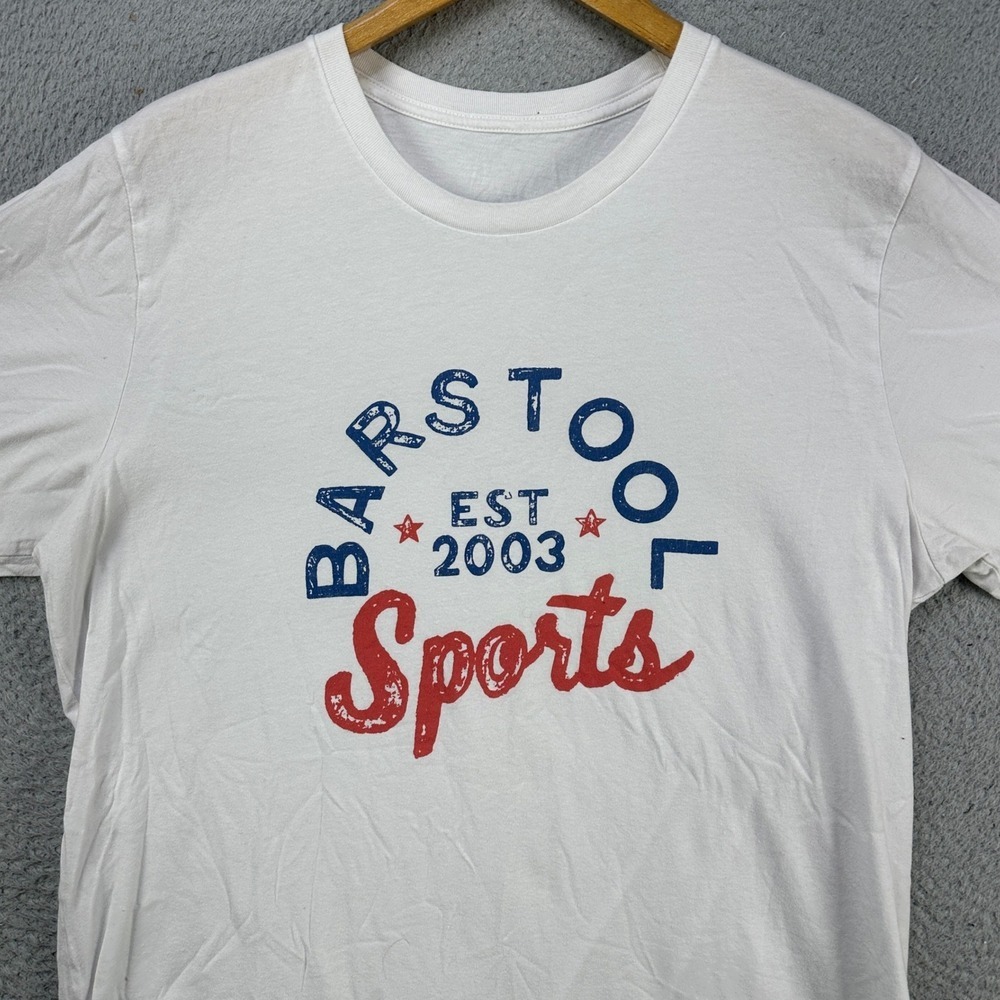 Barstool Sports T-Shirt Short Sleeve Tee Men Medium White Graphic Print Crewneck